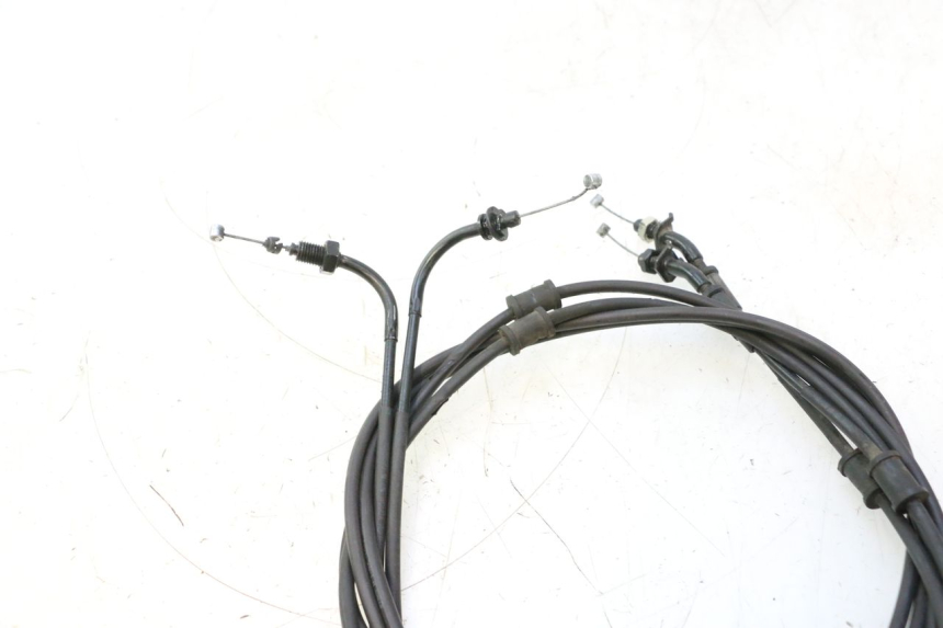 photo de CABLE ACCELERATEUR PIAGGIO ZIP IGET 4T 50 (2021 - 2023) - Zoom état d’usage