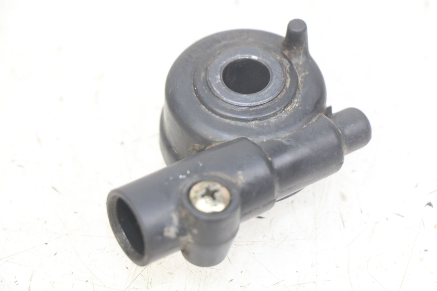 photo de CÂBLE COMPTEUR KYMCO AGILITY 4T 50 (2005 - 2018) - Gros plan technique