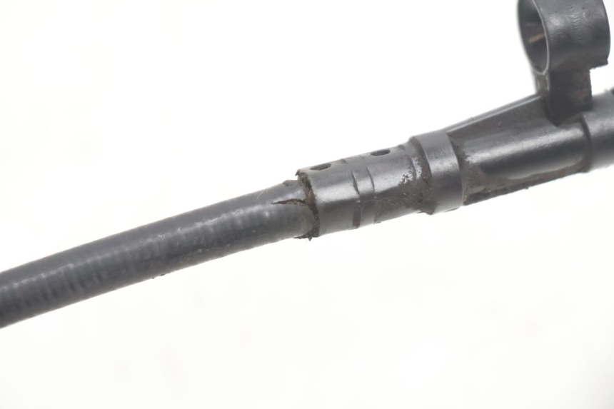 photo de CABLE COMPTEUR KYMCO AGILITY PREMIUM 50 (2007 - 2010) - Gros plan technique