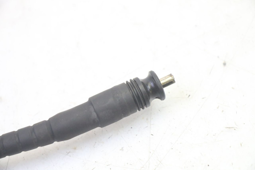 photo de CABLE COMPTEUR KYMCO GRAND DINK 125 (2002 - 2007) - Autre angle de vue