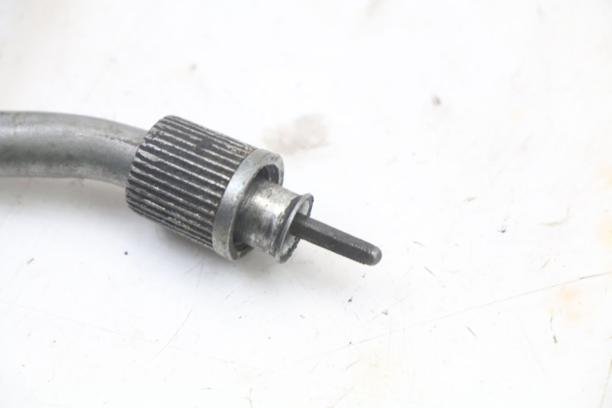 photo de CABLE COMPTEUR SUZUKI GSX E 250 (1982 - 1983) - Autre angle de vue