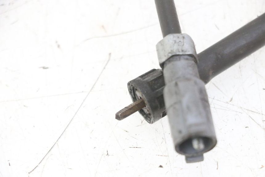 photo de CABLE COMPTEUR PEUGEOT SPEEDFIGHT 2 LC 50 (2000 - 2009) - Autre angle de vue