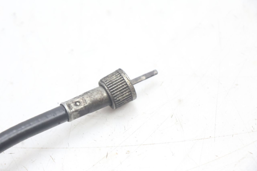 photo de CABLE COMPTEUR YAMAHA XV VIRAGO 535 (1988 - 2004) - Gros plan technique