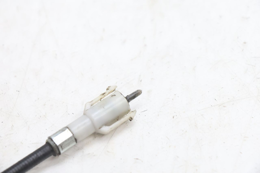 photo de CÂBLE COMPTEUR PIAGGIO ZIP 2T 50 (2009 - 2019) - Autre angle de vue