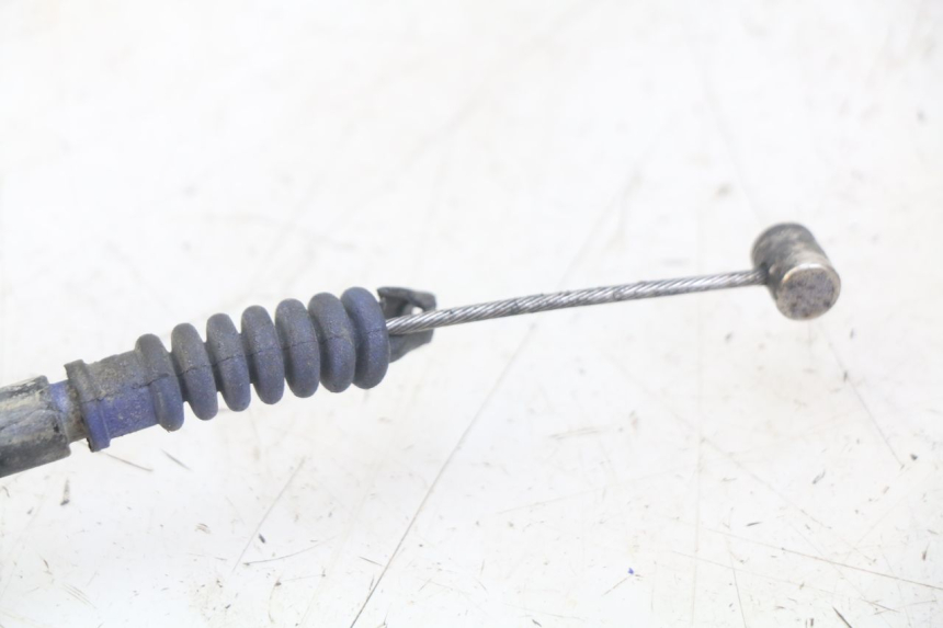 photo de CABLE D'EMBRAYAGE YAMAHA TTR 125 (2000 - 2020) - Gros plan technique