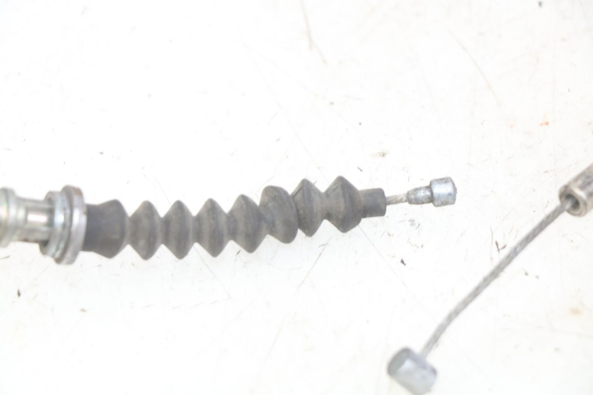 photo de CABLE D'EMBRAYAGE PEUGEOT XP6 50 (2006 - 2011) - Zoom état d’usage