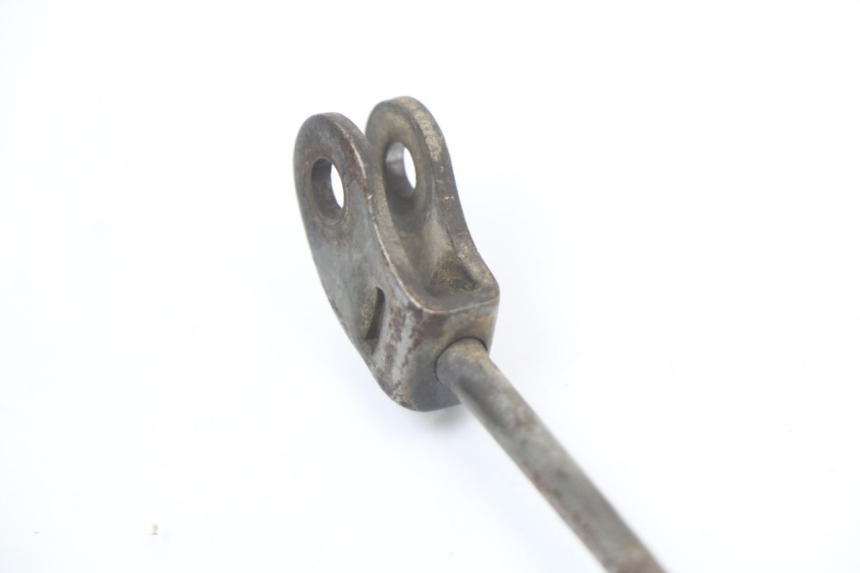 photo de CABLE FREIN ARRIERE YAMAHA DTLC 125 (1982 - 1987) - Gros plan technique