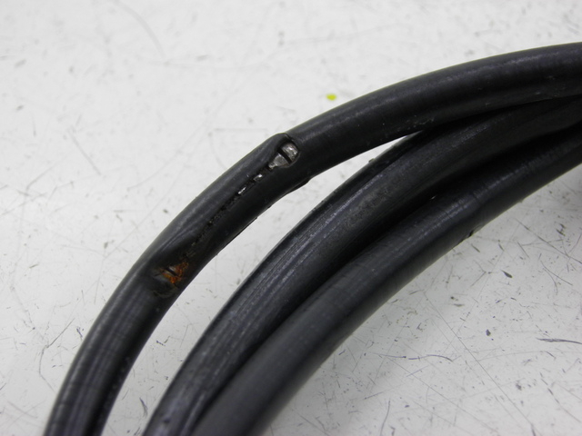 photo de CABLE FREIN ARRIERE KYMCO XCITING RI ABS 500 (2010) - Autre angle de vue