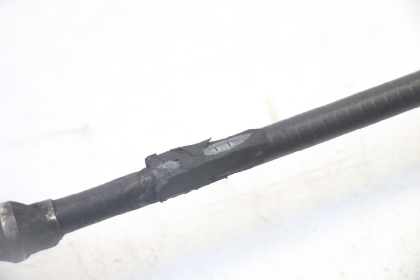 photo de CABLE FREIN ARRIERE PIAGGIO LXV 4T 50 (2009 - 2013) - Gros plan technique