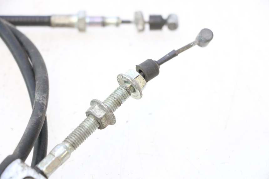 photo de CABLE FREIN PARKING CAN-AM SPYDER RS 1000 (2008 - 2012) - Gros plan technique