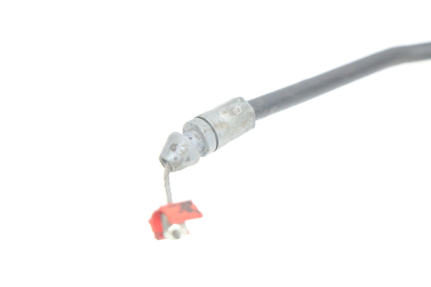 photo de CÂBLE D'OUVERTURE DE SELLE YAMAHA BW'S 50 (2004 - 2017) - Gros plan technique