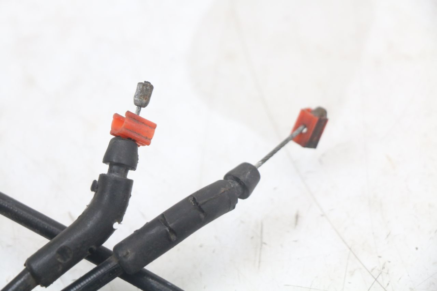 photo de CABLE OUVERTURE SELLE PIAGGIO MP3 LT 400 (2007 - 2012) - Vue d’ensemble