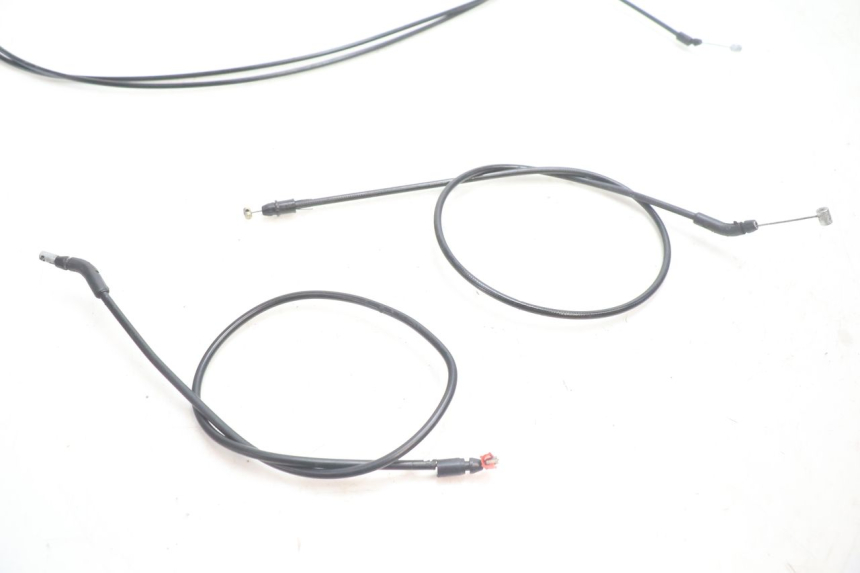 photo de CABLE OUVERTURE SELLE PIAGGIO MP3 LT 300 (2010 - 2016) - Autre angle de vue
