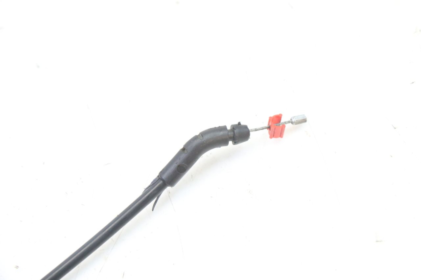 photo de CABLE OUVERTURE SELLE PIAGGIO MP3 500 (2014 - 2017) - Gros plan technique