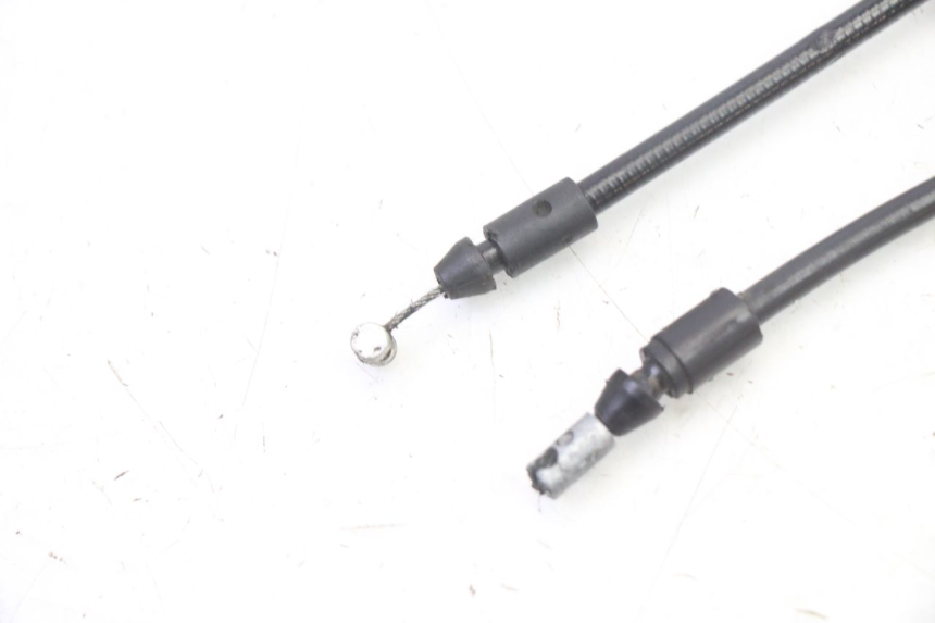 photo de CABLE OUVERTURE SELLE PIAGGIO MP3 500 (2014 - 2017) - Points de fixation