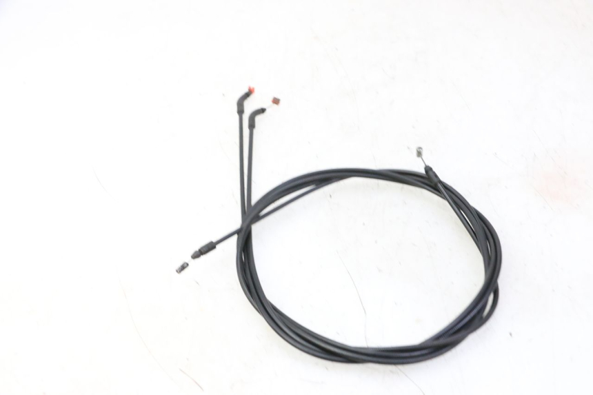photo de CABLE OUVERTURE SELLE PIAGGIO MP3 500 (2011 - 2015) - Détail de la pièce