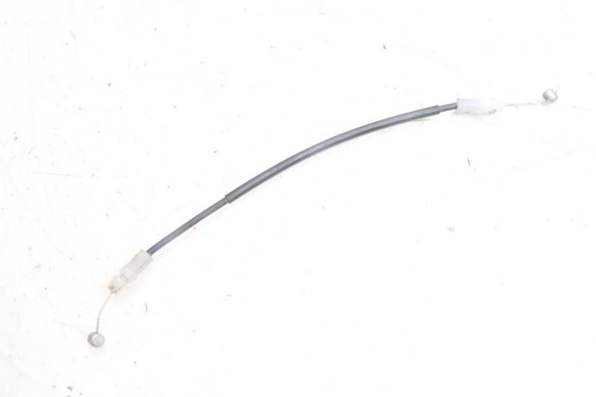 photo de CABLE OUVERTURE SELLE YAMAHA N-MAX NMAX 125 (2021 - 2024) - Zoom état d’usage