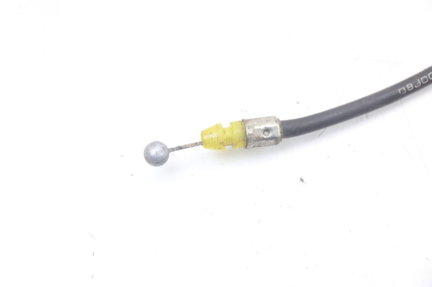 photo de CABLE OUVERTURE SELLE SUZUKI GSR 750 (2011 - 2017) - Zoom état d’usage