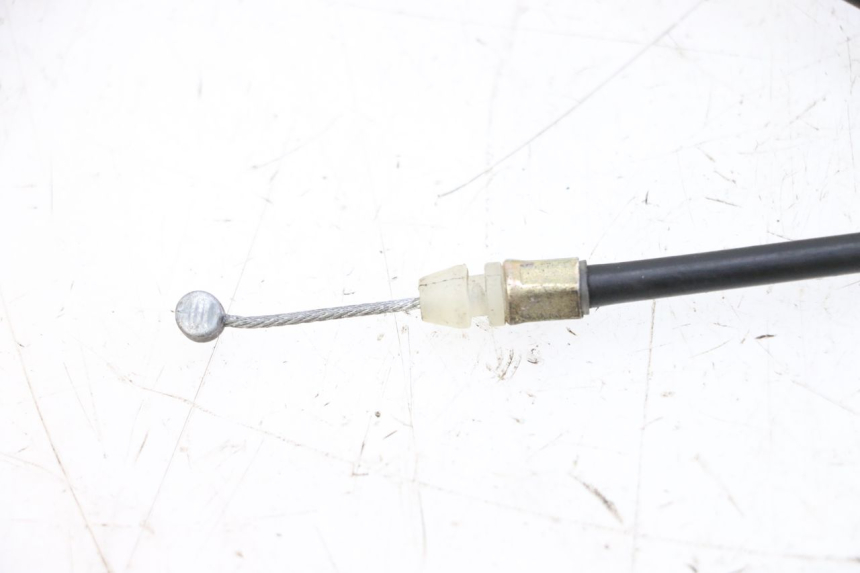 photo de CABLE OUVERTURE SELLE PEUGEOT TWEET PRO CARGO 50 (2018 - 2022) - Gros plan technique