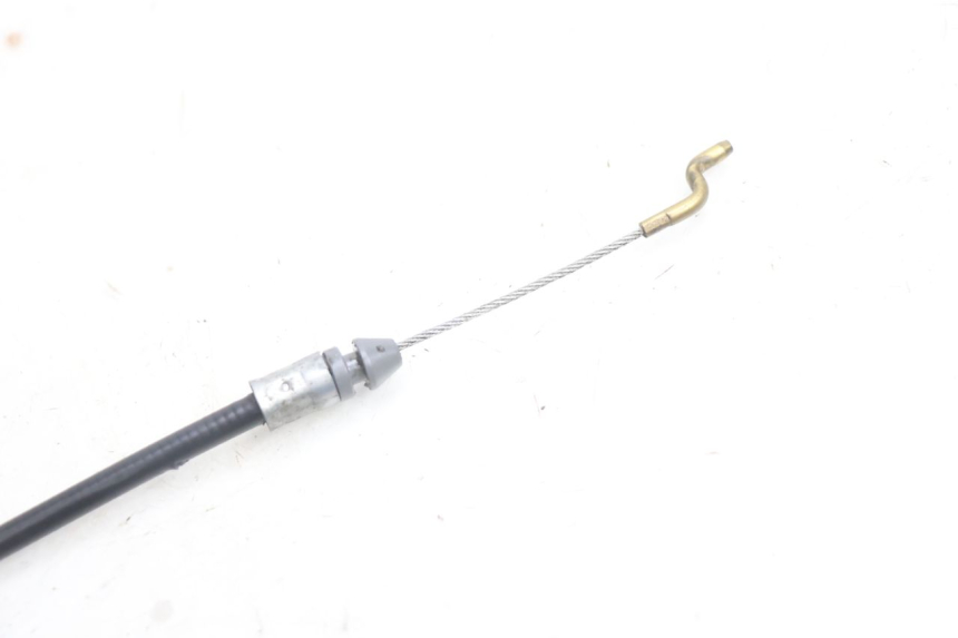 photo de CABLE OUVERTURE SELLE PEUGEOT VIVACITY 50 (2004 - 2009) - Gros plan technique