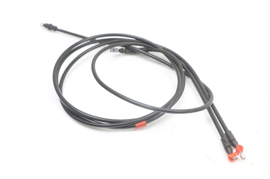 photo de CÂBLE D'OUVERTURE DE SELLE PIAGGIO X10 125 (2012 - 2017) - Détail de la pièce