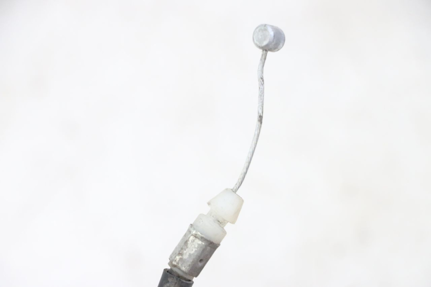 photo de CABLE OUVERTURE SELLE YAMAHA XJ6 ABS 600 (2008 - 2016) - Zoom état d’usage