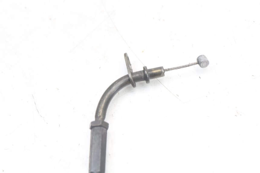 photo de CABLE STARTER SUZUKI SV S 650 (1999 - 2002) - Gros plan technique