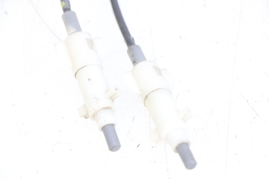 photo de CÂBLE TRAPPE ESSENCE PEUGEOT DJANGO 4T 50 (2014 - 2019) - Autre angle de vue