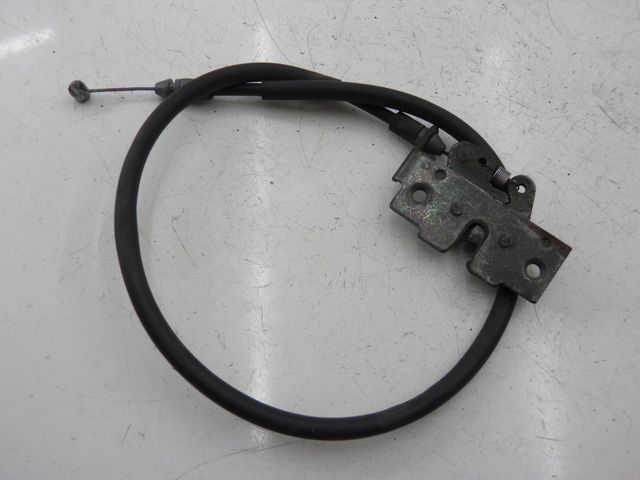 photo de CABLE TRAPPE ESSENCE HONDA FES PANTHEON 125 (2003 - 2007) - Vue principale