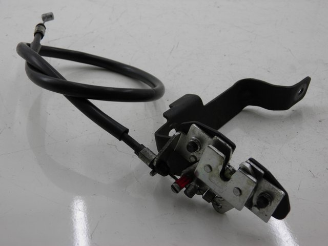 photo de CABLE TRAPPE ESSENCE HONDA FES S-WING SWING 125 (2007 - 2015) - Détail de la pièce