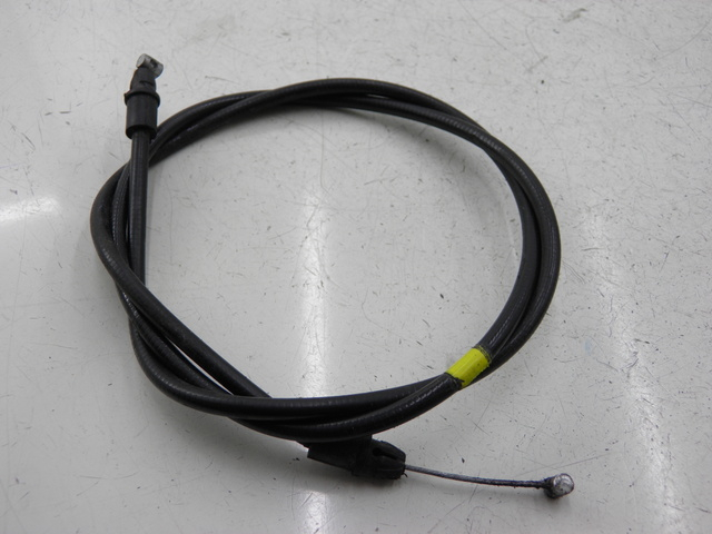 photo de CABLE TRAPPE ESSENCE PIAGGIO XEVO 400 (2007) - Vue principale