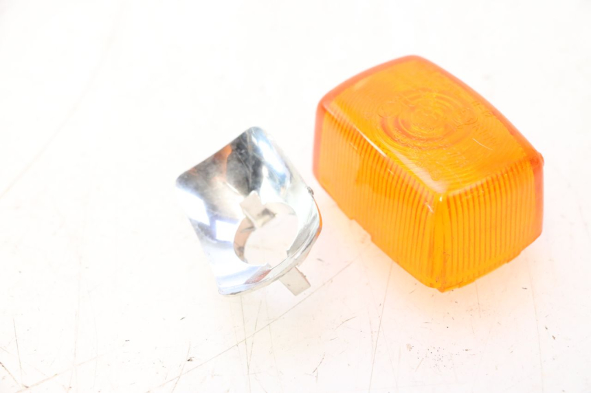 photo de CABOCHON CLIGNOTANT ARRIERE DROIT YAMAHA SLIDER 50 (1999 - 2004) - Pièce contrôlée