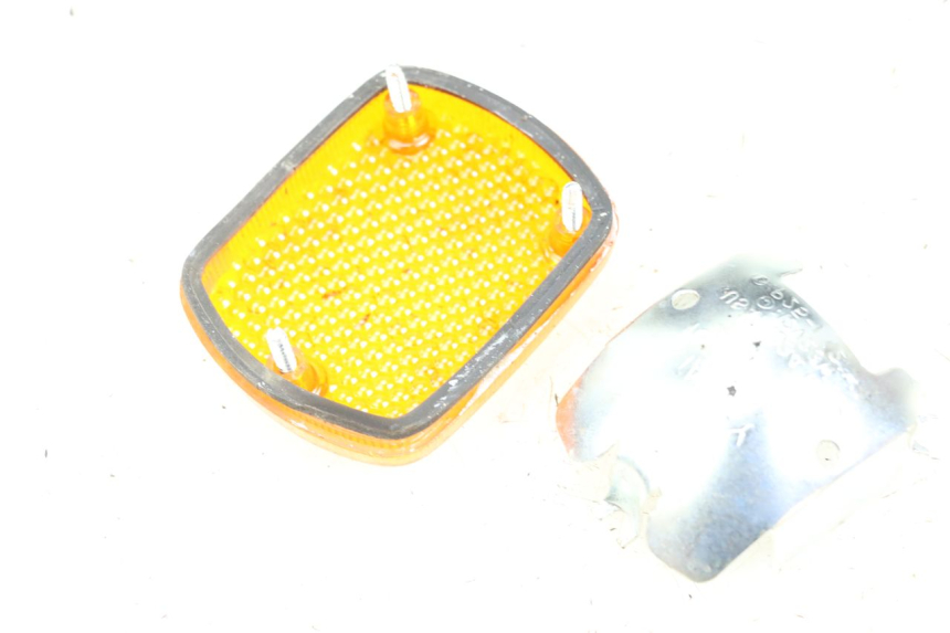 photo de Rear left turn signal lens HONDA CA REBEL 125 (1995 - 2001) - Autre angle de vue