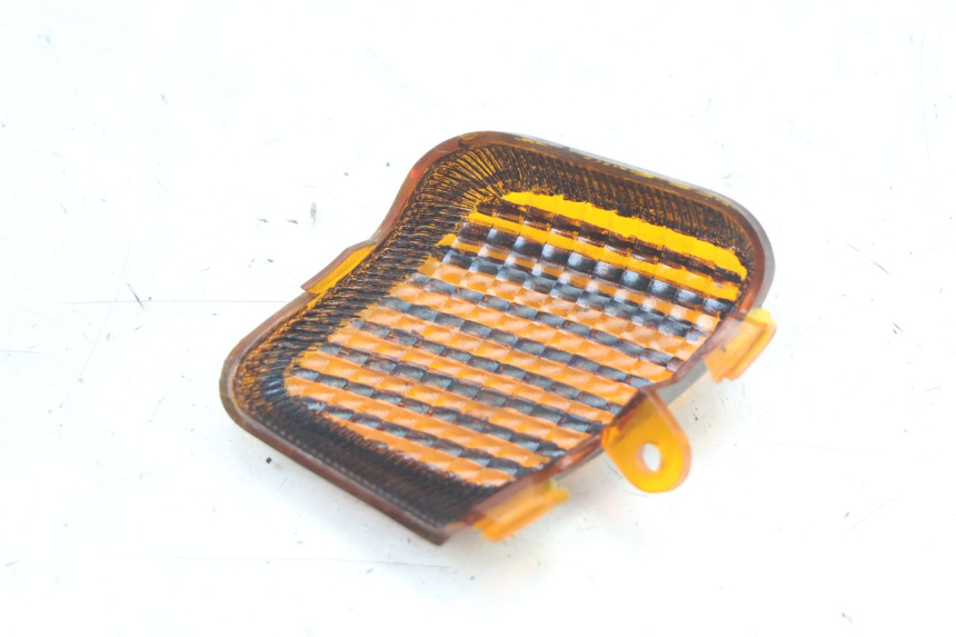 photo de CABOCHON CLIGNOTANT ARRIERE GAUCHE YAMAHA BW'S NG NEXT GENERATION 50 (1996 - 2003) - Autre angle de vue