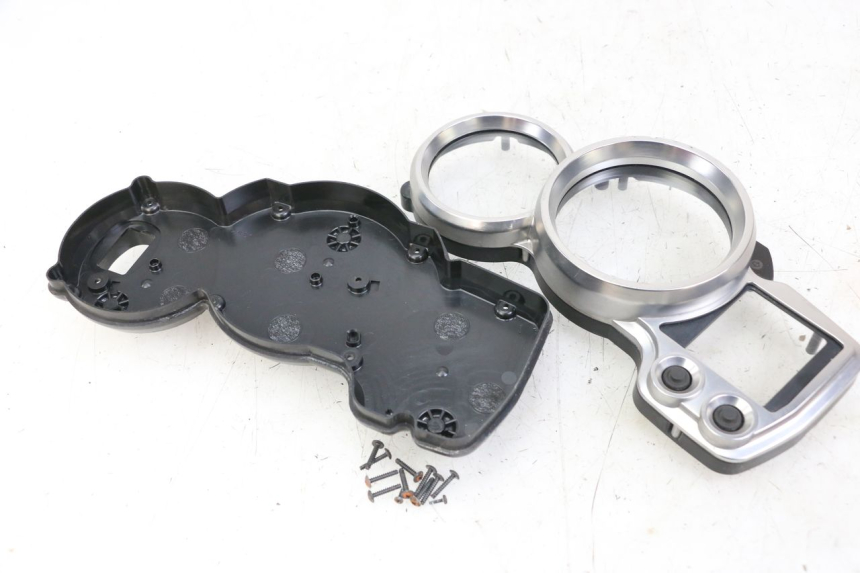 photo de CABOCHON COMPTEUR YAMAHA FJR ABS 1300 (2006 - 2012) - Détail de la pièce