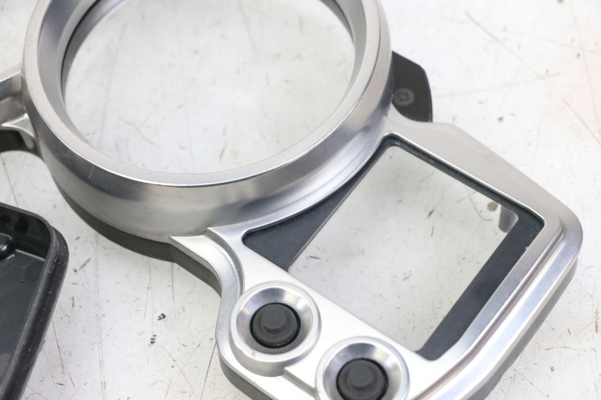 photo de CABOCHON COMPTEUR YAMAHA FJR ABS 1300 (2006 - 2012) - Marquages et références