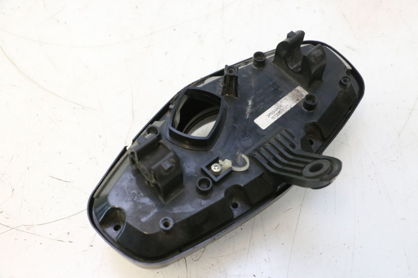 photo de CABOCHON COMPTEUR SUZUKI GSR 600 (2005 - 2012) - Autre angle de vue