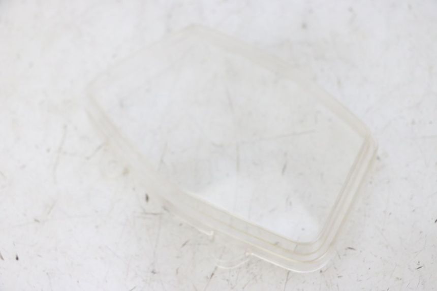 photo de CABOCHON COMPTEUR PEUGEOT KISBEE 2T 50 (2010 - 2017) - Zoom état d’usage