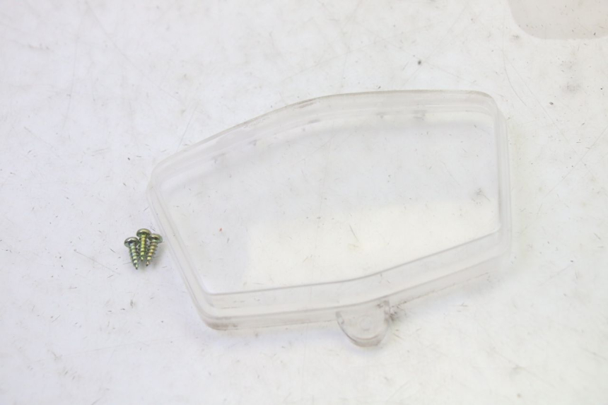 photo de CABOCHON COMPTEUR PEUGEOT KISBEE 4T 50 (2018 - 2022) - Détail de la pièce