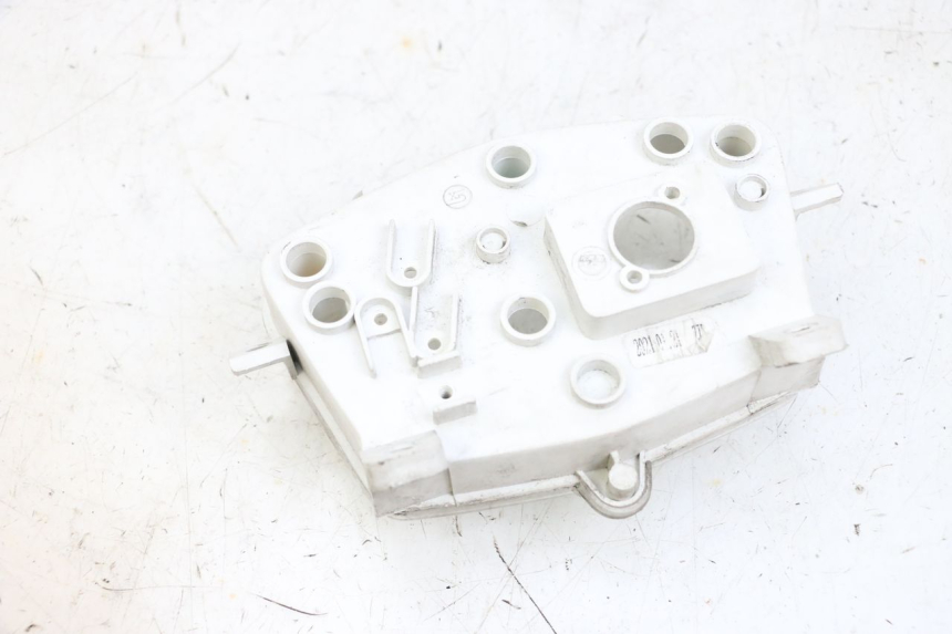 photo de CABOCHON COMPTEUR PEUGEOT KISBEE 4T 50 (2018 - 2022) - Zoom état d’usage