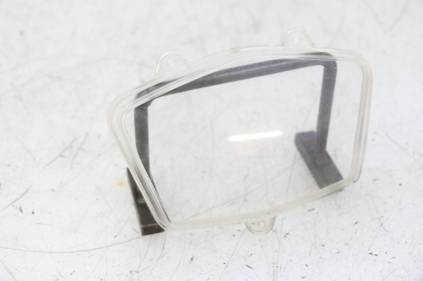 photo de CABOCHON COMPTEUR PEUGEOT KISBEE 4T 50 (2018 - 2022) - Zoom état d’usage