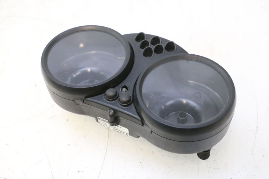 photo de CABOCHON COMPTEUR DUCATI SS IE DS CARENEE 1000 (2002 - 2006) - Zoom état d’usage