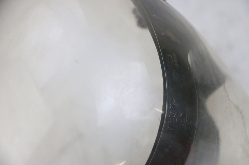 photo de CABOCHON COMPTEUR PIAGGIO ZIP 2T 50 (2009 - 2019) - Autre angle de vue