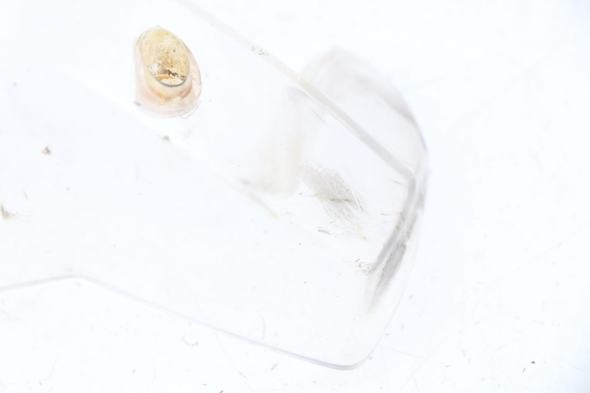 photo de CABOCHON FEU ARRIERE YAMAHA BW'S 50 (1999 - 2003) - Autre angle de vue