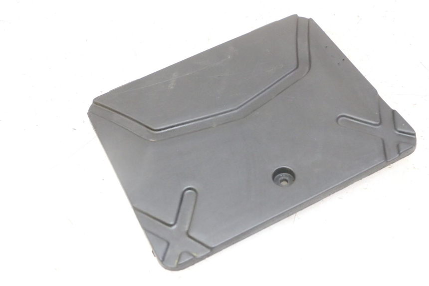 photo de CACHE BATTERIE KYMCO AGILITY 4T 50 (2005 - 2018) - Vue principale