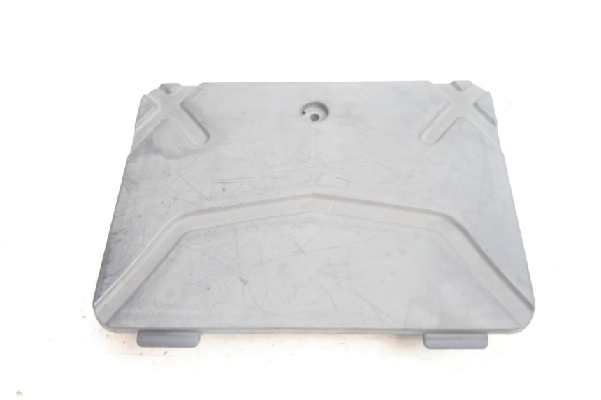 photo de CACHE BATTERIE KYMCO AGILITY 4T 50 (2018 - 2022) - Vue principale