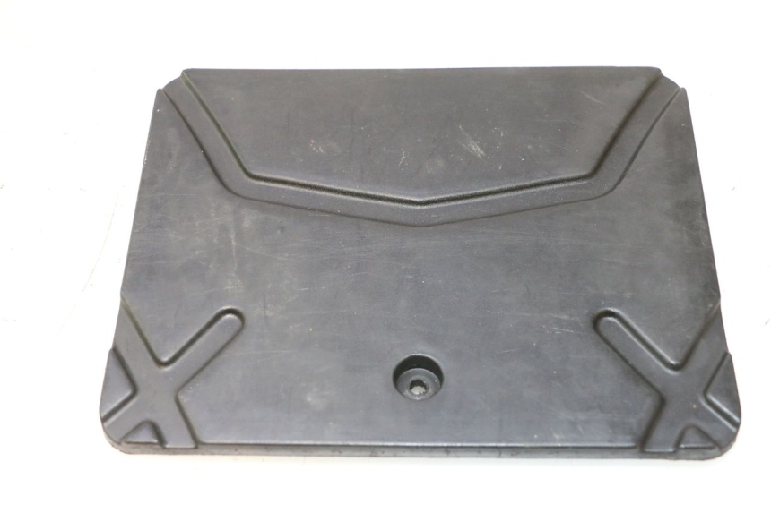 photo de CACHE BATTERIE KYMCO AGILITY PREMIUM 50 (2007 - 2010) - Vue principale