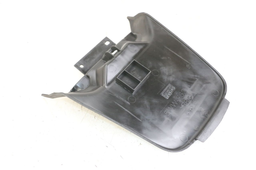 photo de CACHE BATTERIE MBK BOOSTER SPIRIT 50 (2004 - 2017) - Détail de la pièce