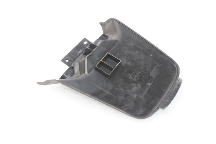 photo de CACHE BATTERIE MBK BOOSTER SPIRIT NAKED 50 (2004 - 2017) - Détail de la pièce