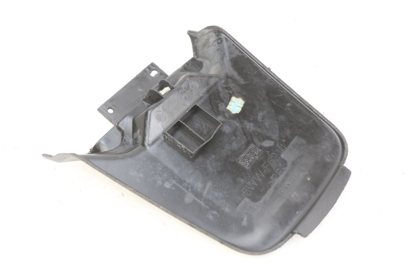 photo de CACHE BATTERIE MBK BOOSTER SPIRIT NAKED 50 (2004 - 2017) - Zoom état d’usage